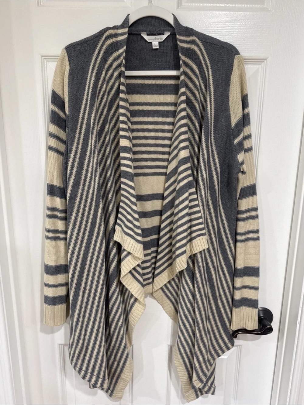 Charming Charlie Women's L Long Sleeve Open Front Cardigan Beige/Gray Striped